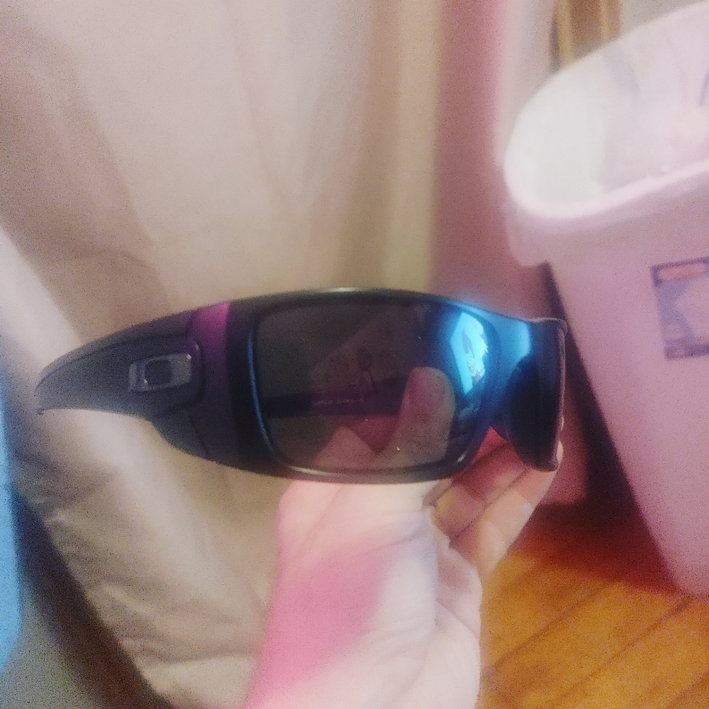 Oakley fuel cell polorized sunglasses
